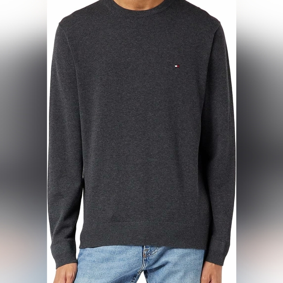 NWT Mens Tommy hilfiger gray sweater sz LG warm and soft - Picture 1 of 4